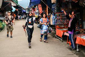 BIB: 
                            <button type="button" onclick="openModal(25511811)" class="btn btn-primary btn-sm float-right btn-popup" data-toggle="modal" data-target=".modal-high-quality">
                        <i class="fas fa-shopping-cart"></i> Add to Cart
                    </button>
                                            <button type="button" onclick="isThisMe(25511811, true)" class="btn btn-success btn-sm float-right btn-popup btn-isme hidden" data-toggle="tooltip" data-placement="bottom" title="นี่คือรูปของคุณใช่ไหม คลิกที่นี่เพื่อเอาเข้าอัลบั้ม">
                        <i class="fas fa-plus"></i> Add to album
                    </button>
                    <button type="button" onclick="isThisMe(25511811, false)" class="btn btn-warning btn-sm float-right btn-popup btn-isnotme hidden">
                        <i class="fas fa-ban"></i> Remove from album
                    </button>